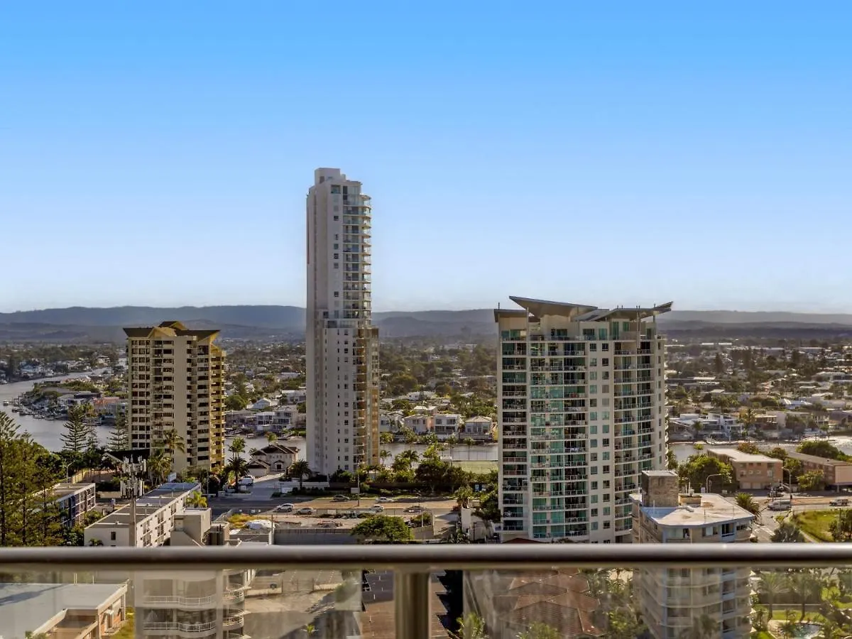 The Penthouses Absolute Beachfront Apartment - Gchm Gold Coast Australia