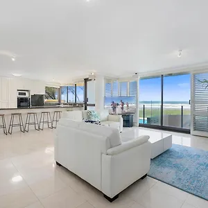 Premiere Apartment